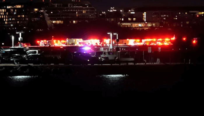 American Airline jet