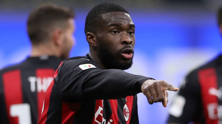 Tottenham reach €30 agreement with AC Milan for Fikayo Tomori
