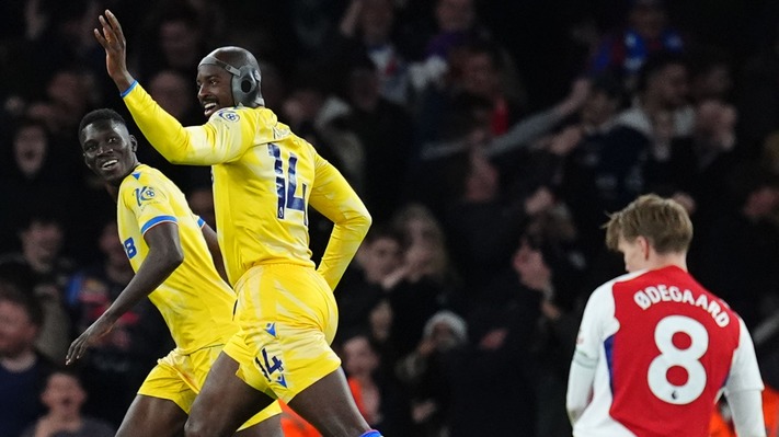 Liverpool on verge of EPL glory after Arsenal draw against Palace