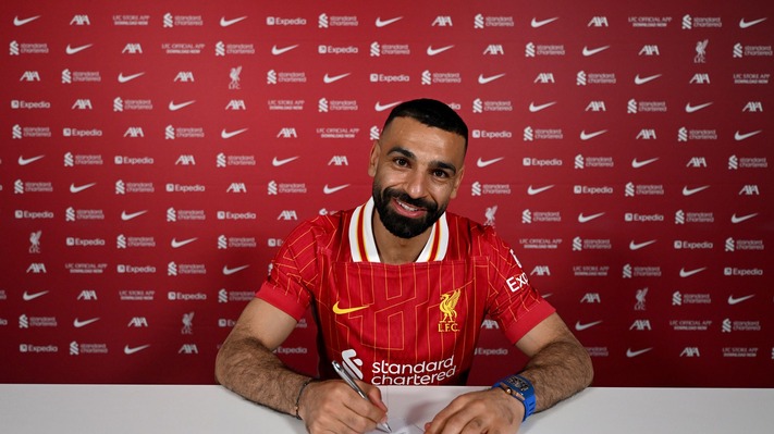 Mohamed Salah snubs Saudi riches, signs new Liverpool contract