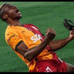 Osimhen fires brace against Fenerbahçe, pledges commitment to Galatasaray