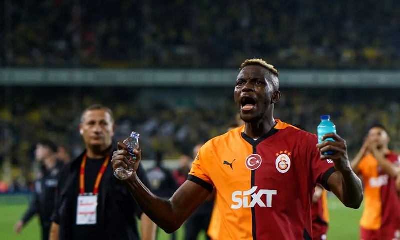 Man United open negotiations with Napoli for Osimhen deal