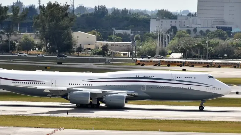 747-8