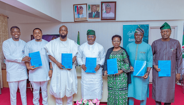 Chocolate City Group in Plateau