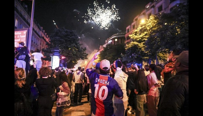 PSG fans injured amid Champions League celebrations in Paris