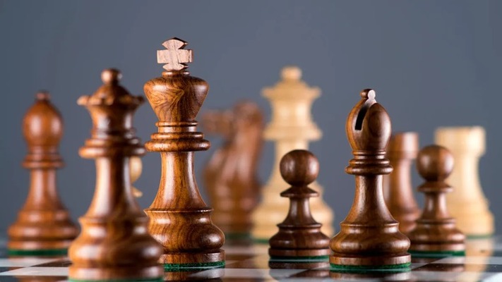Chess and leadership