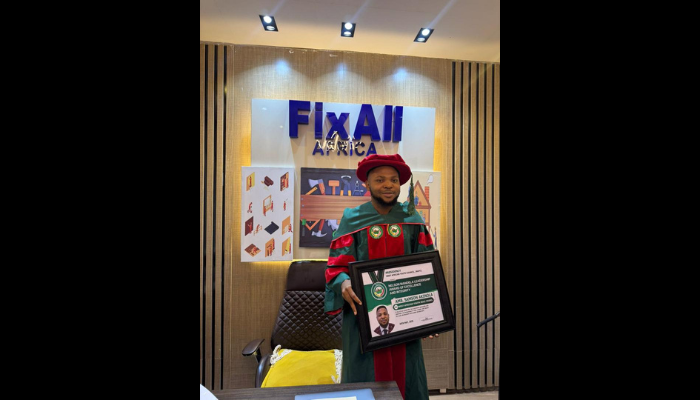 FixAll Africa CEO Samson Akinola receives Nelson Mandela Leadership Award