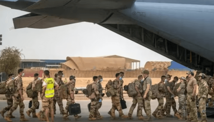 France ends its military presence in Senegal, closing final West African base