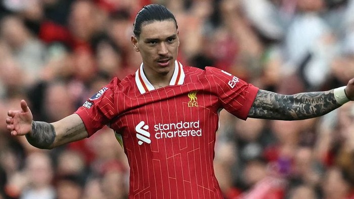 Nunez nears Al Hilal move as Liverpool eye Isak in £150m swoop