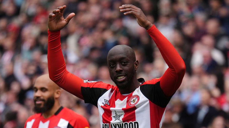 Brentford reject Newcastle’s improved £40m bid for Yoane Wissa