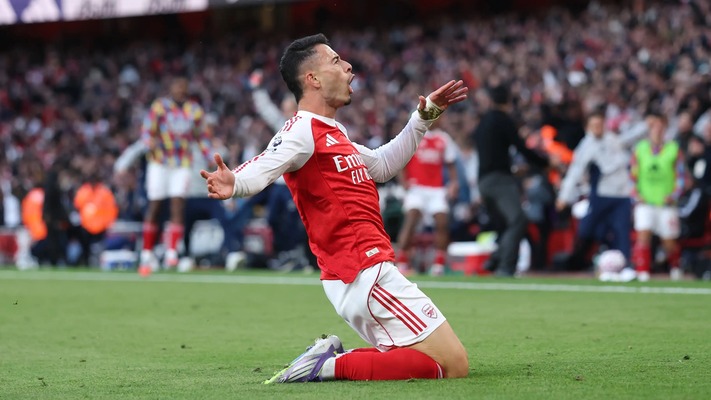 Martinelli’s late strike earns Arsenal point against Man City