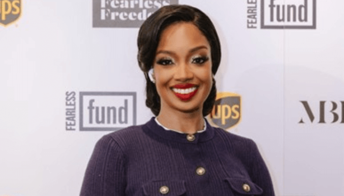 HM Queen Wa Arian Simone