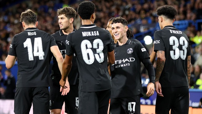 Carabao Cup: Man City ease past Huddersfield to reach fourth round