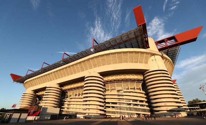 Milan chief Scaroni backs San Siro sale ahead of key vote