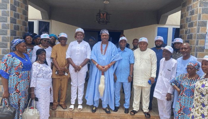 2027: Ondo monarch, group drum support for Tinubu’s government