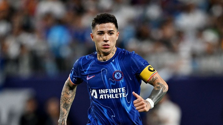 Real Madrid eye Chelsea's Enzo Fernandez as long-term midfield target