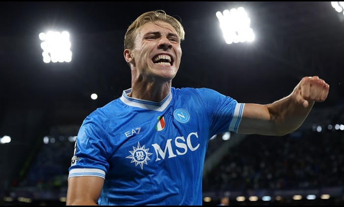 Hojlund double fires Napoli to first Champions League win against Sporting