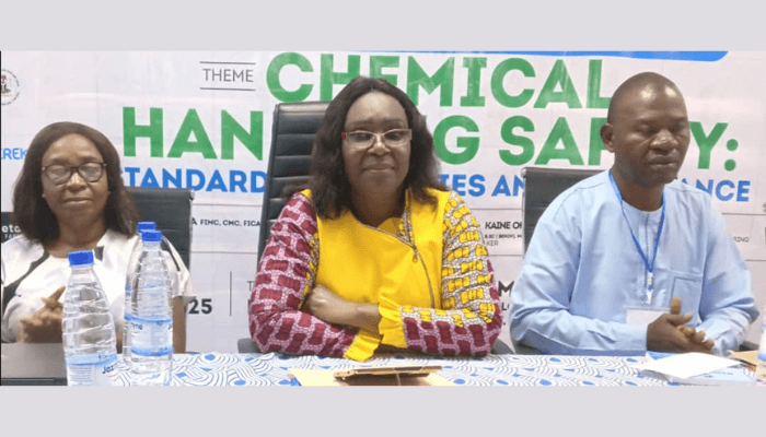 Handlers of chemical products