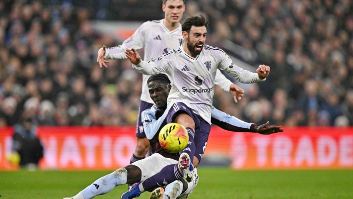 Amorim tells Man United players to step up in Bruno Fernandes' absence