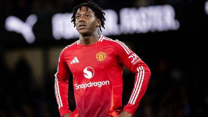 Chelsea lead race for Kobbie Mainoo