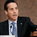 US bill to end dual citizenship