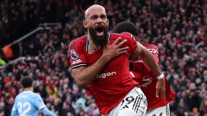 Man United sink City in Manchester Derby masterclass