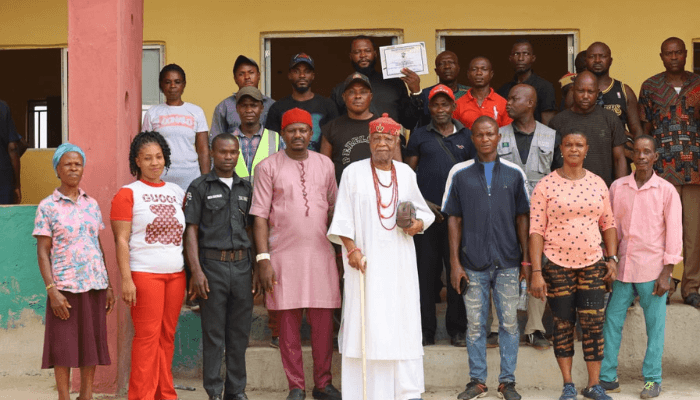 Nomeh Unateze Neighbourhood